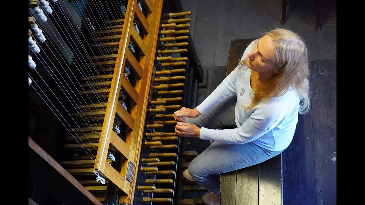 Merle Kollom carillon tour 2022