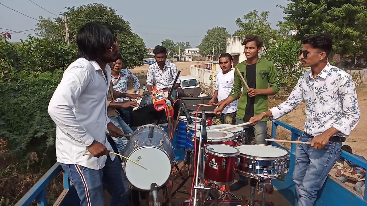 Ajay solanki Bansi musical group live DJ mojj