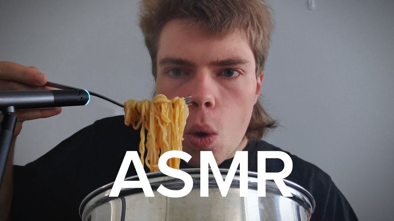 ASMR Eating Spicy Noodles (ASMR)