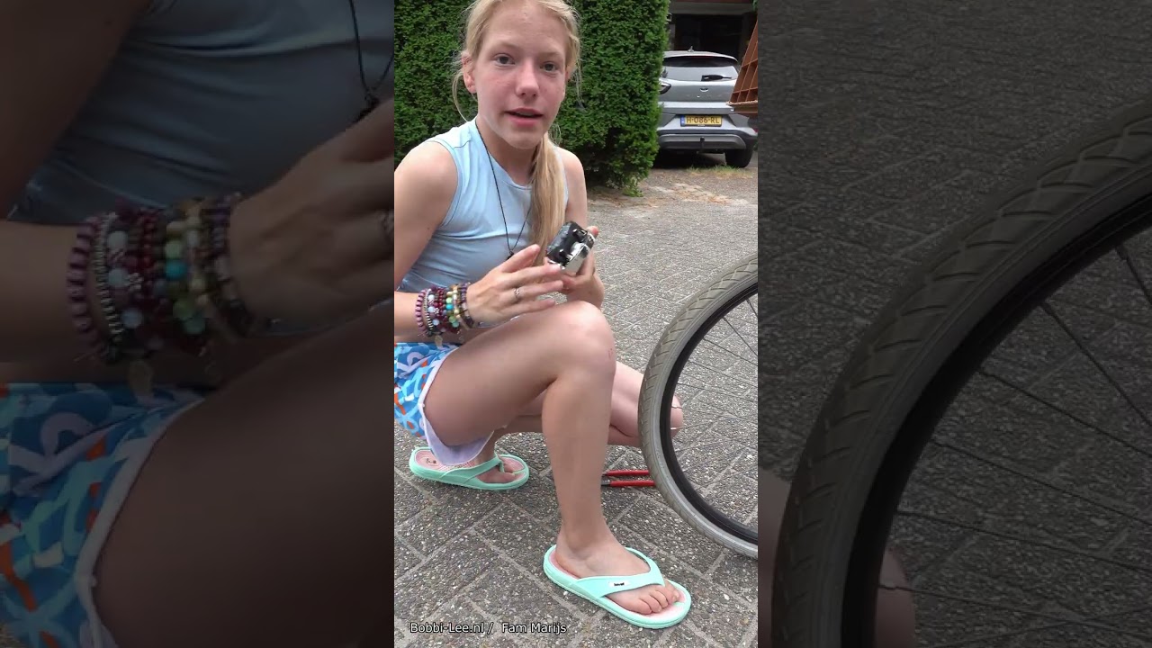 Het is MOOI WARM WEER, dus de BBQ gaat aan. De JAPANSE KoiKarpers hebben het naar hun zin. 