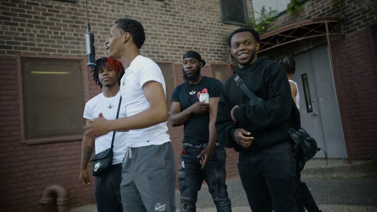 Maxboy Surf- Michael Myers(Mic Performance) Directed by @Qbdawizard