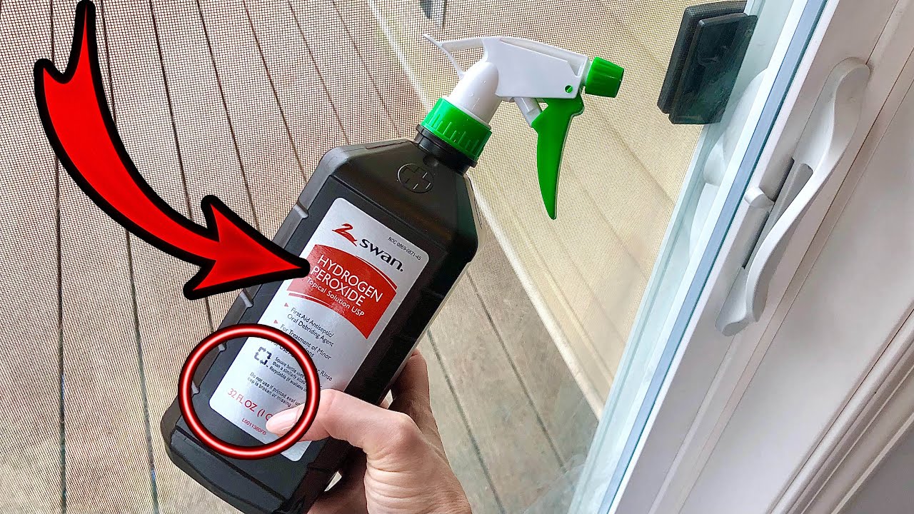 Ingenious HYDROGEN PEROXIDE Window Trick that will TAKE YOU to ANOTHER LEVEL 💥 (cleaning motivation)