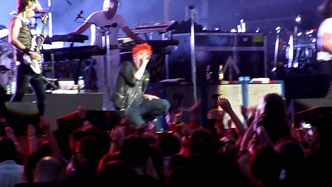 My Chemical Romance - Mama live HD @ Orange Warsaw Festival 2011