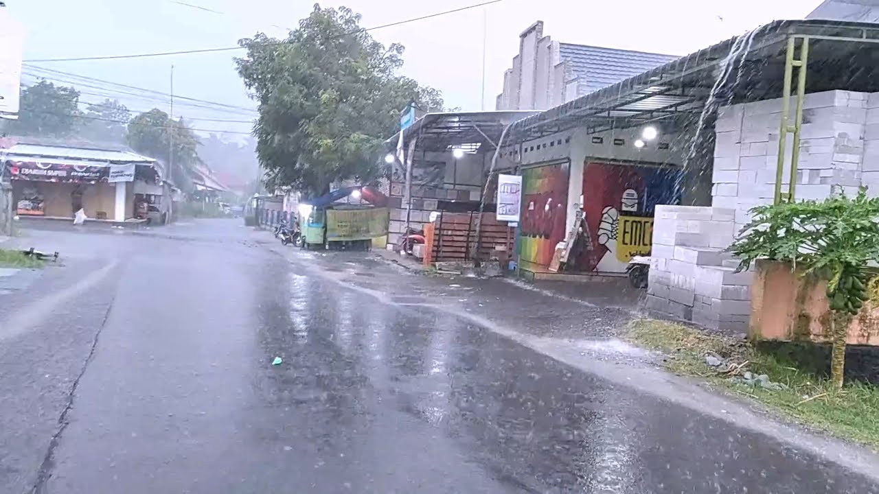 Walking Under Heavy Rain and Thunderstorm with Strong Wind in Quiet Village ASMR 4K Video 560