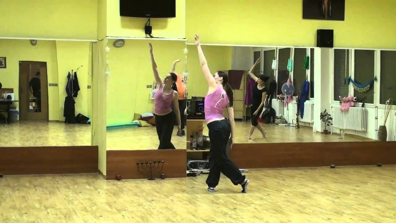 Soňa Hauserová - PortDeBras
