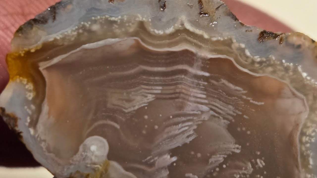 Cutting a Strange Shaped Picacho Agate