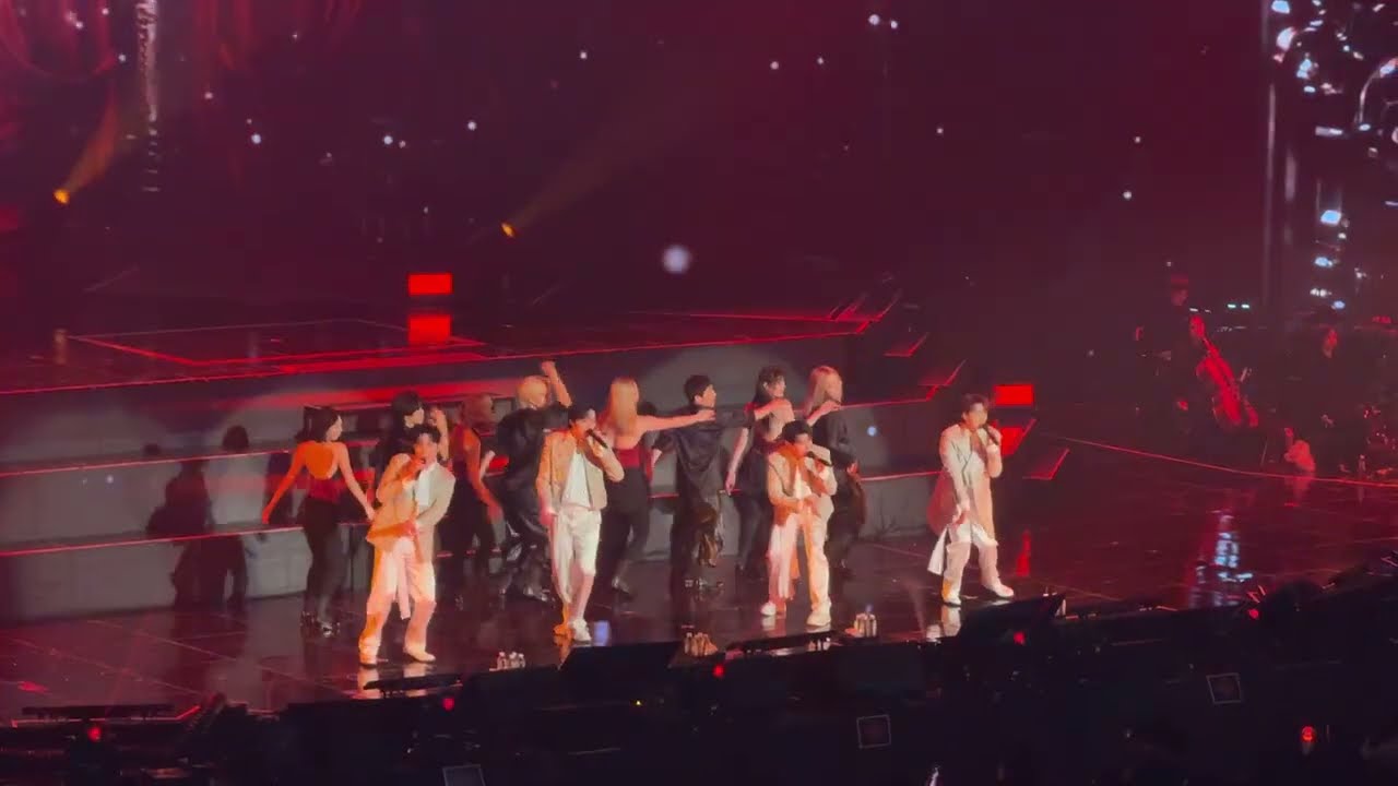 포레스텔라 251227 콘서트 I DESPACITO | 2층 L구역 | The LEGACY in seoul 