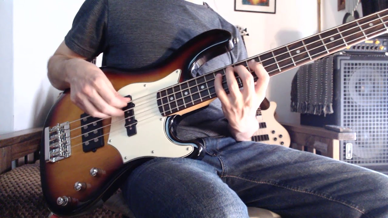 Review bajo Cort Gb34 Groover Instrumentos