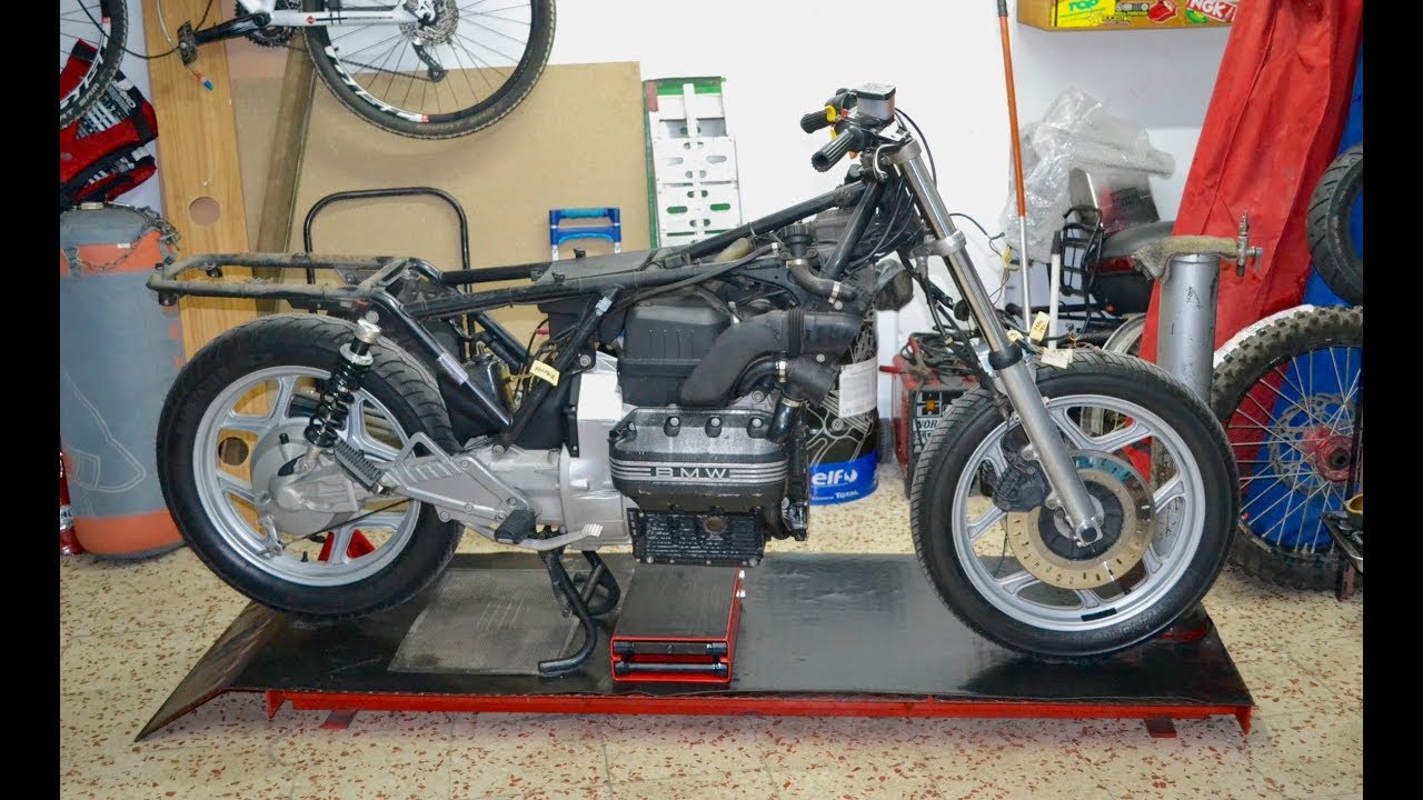 RESTAURACIÓN BMW K75 1987 (Parte 17) | Empieza el desmontaje