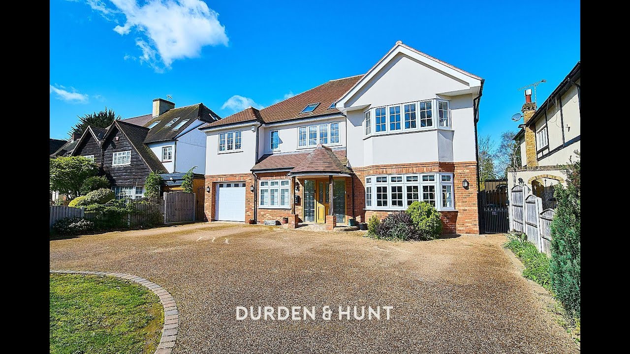 Immaculate Five Bedroom Detached House In Hornchurch