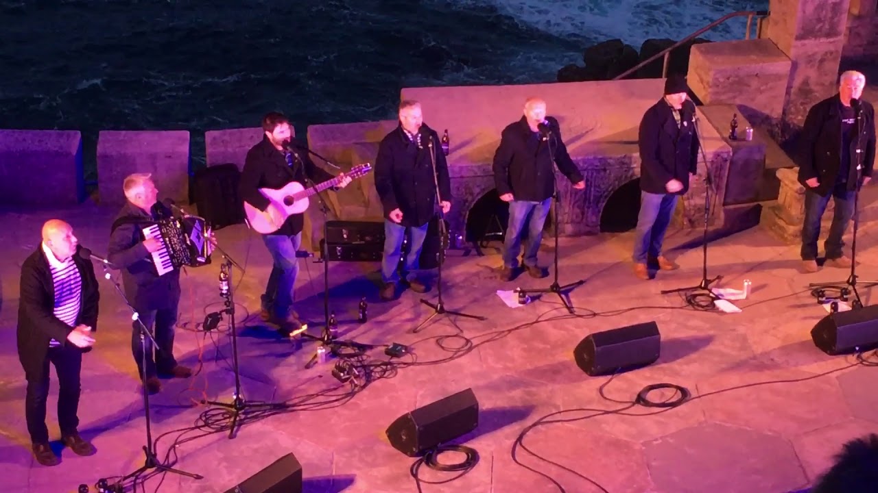 Fisherman’s Friends singing Sailor ain’t a Sailor at The Minack Theatre 2019.
