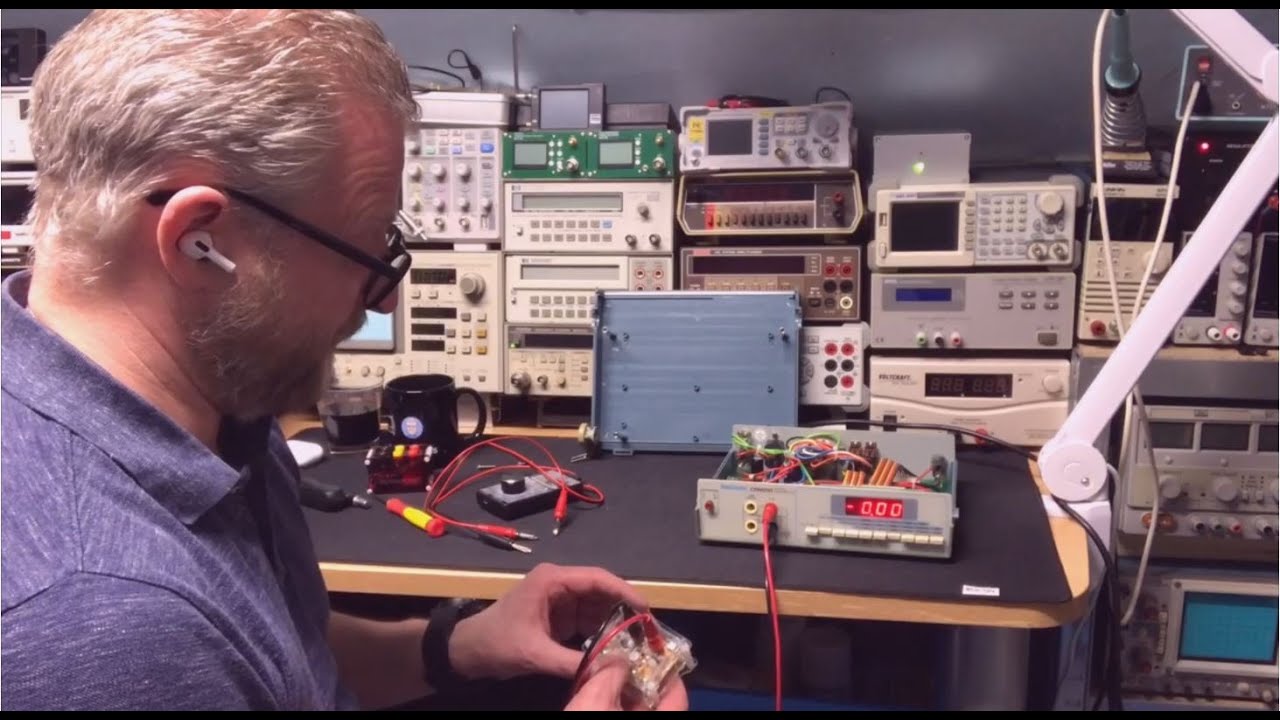 #147 Tektronix CDM250 DMM from the '80