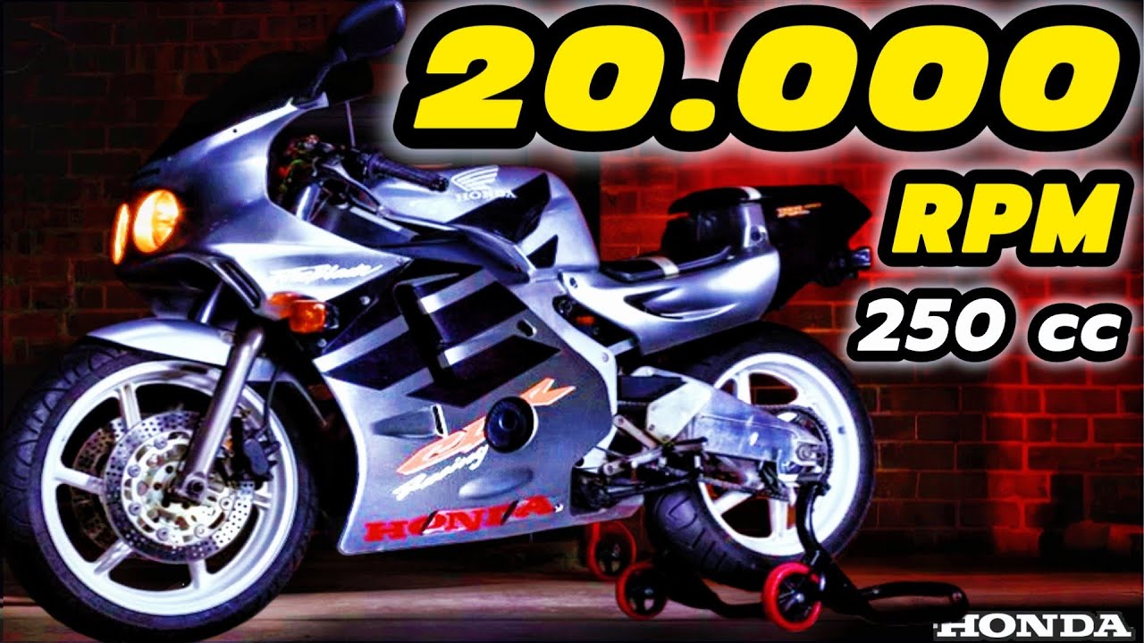 20.000 RPM de pura loucura! Honda CBR250RR, a garota que GRITA ALTO!