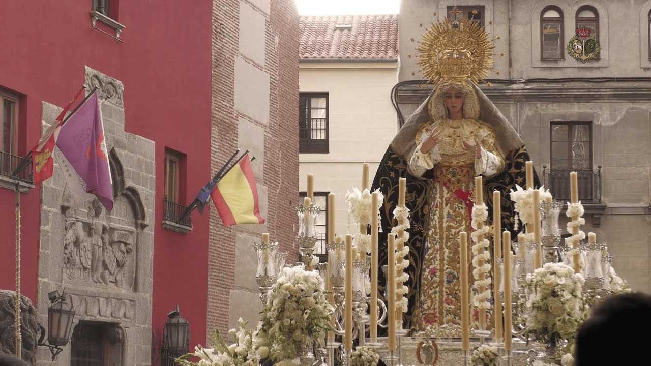 ENTRADA EN LA CATEDRAL. SALIDA EXTRAORDINARIA AÑO JUBILAR DE LA ESPERANZA