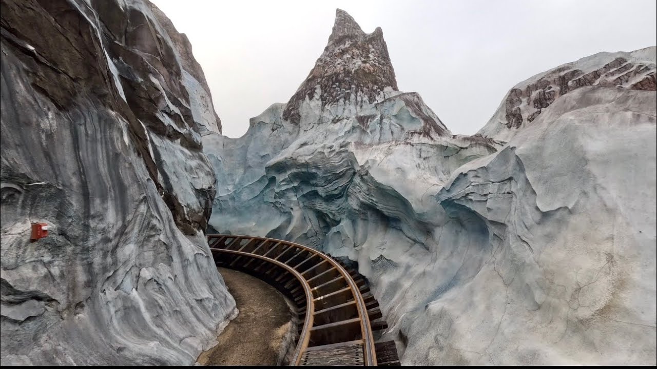 Expedition Everest Ride Through at Animal Kingdom in Disney World 2023 Front Row POV