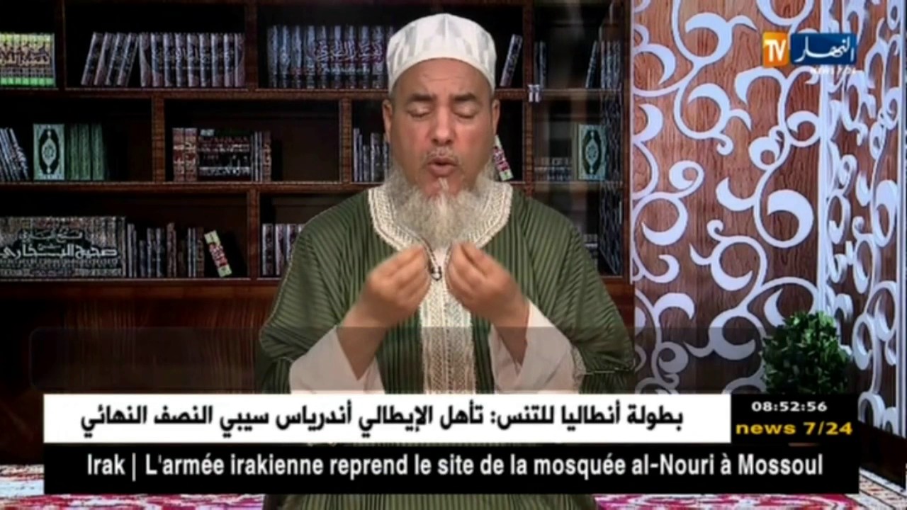 انصحوني/تروح تشري قرعة زيت وترقق في صوتها..فيطمع الذي في قلبه مرض !!