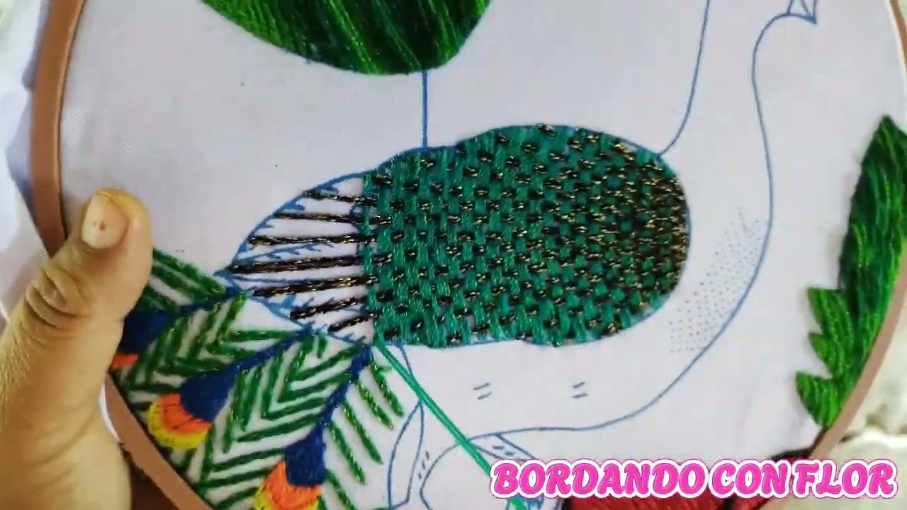 CÓMO BORDAR UN PAVO REAL PASO A PASO 
