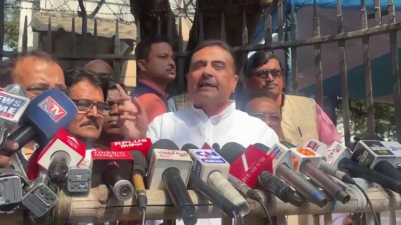 LIVE: বিধানসভার বাইরে সাংবাদিকদের মুখোমুখি বিরোধী দলনেতা শ্রী শুভেন্দু অধিকারী।
