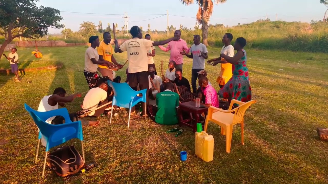 Patwoni Audio out odokolit adungu group