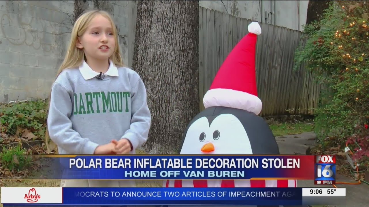7-foot polar bear Christmas decoration stolen from family home in broad daylight