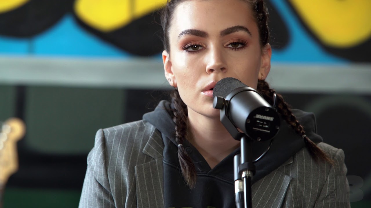 Sophie Simmons Performs 