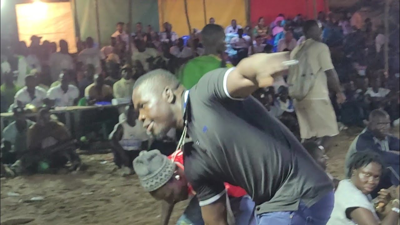 à son retour d'spain 🇪🇦 CHEIKHOU OUSMANE SARR sayna ani mbeur yi à ngoyé ndofongor le 19 novembre 21