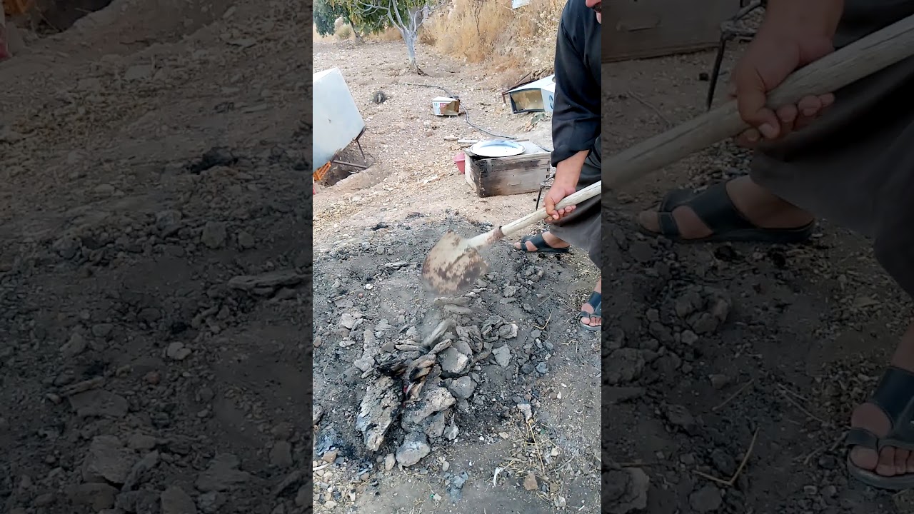 طريقة عمل خبز النار او العربود شاعر الربابه صلاح الشمايله