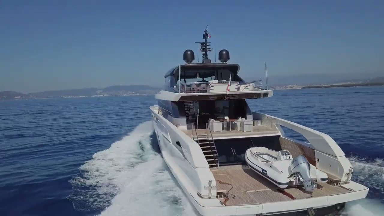 H │ SX112 Sanlorenzo │ For sale with BehneMar