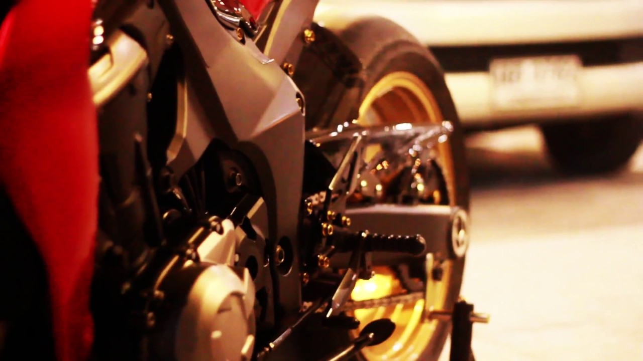PeteZ1000 : Walk Around my Z1000 #Arts of Z-Series Kawasaki Z1000