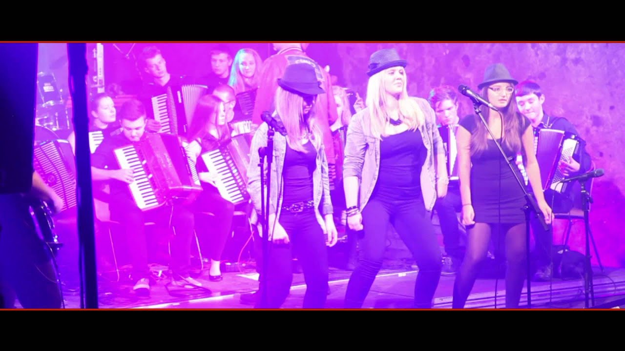 Rock Akkordeon Orchester Celebrate Music - Smooth Criminal