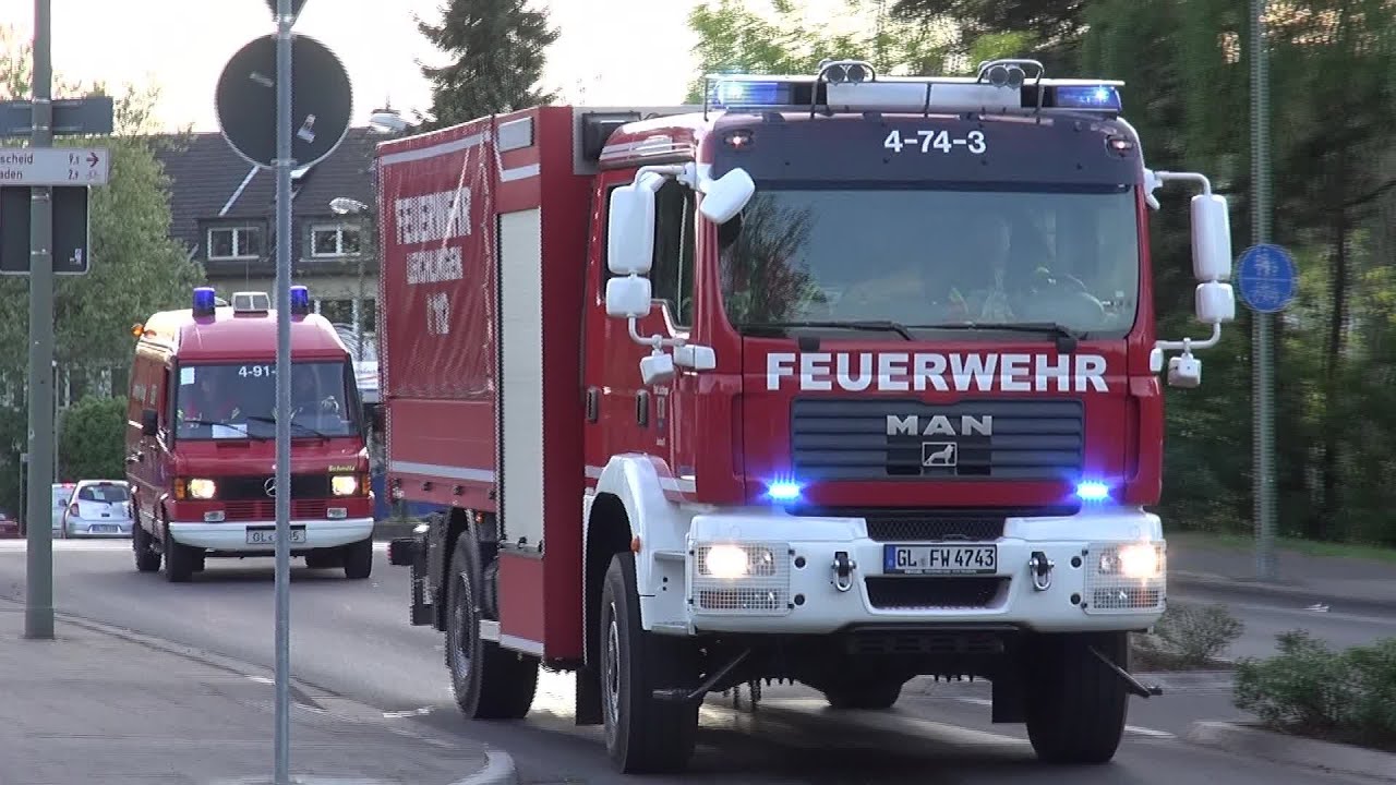 [UNANGEKÜNDIGTE ALARMÜBUNG] - Gefahrgutunfall in Gymnasium - [GROSSÜBUNG DER FEUERWEHR LEICHLINGEN]