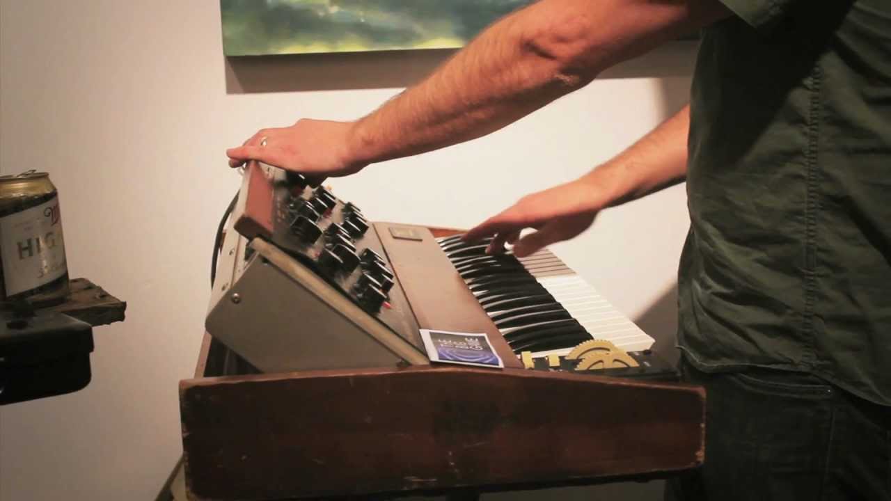 Kid Pyramid and Hidden Ensemble play Brian Eno's 