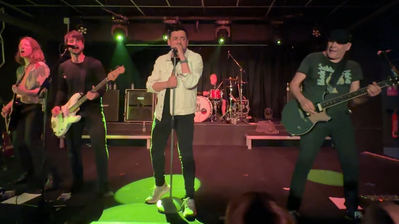GUN LIVE AT SALA WOLF IN BARCELONA 09/05/24 TAKE ME BACK HOME