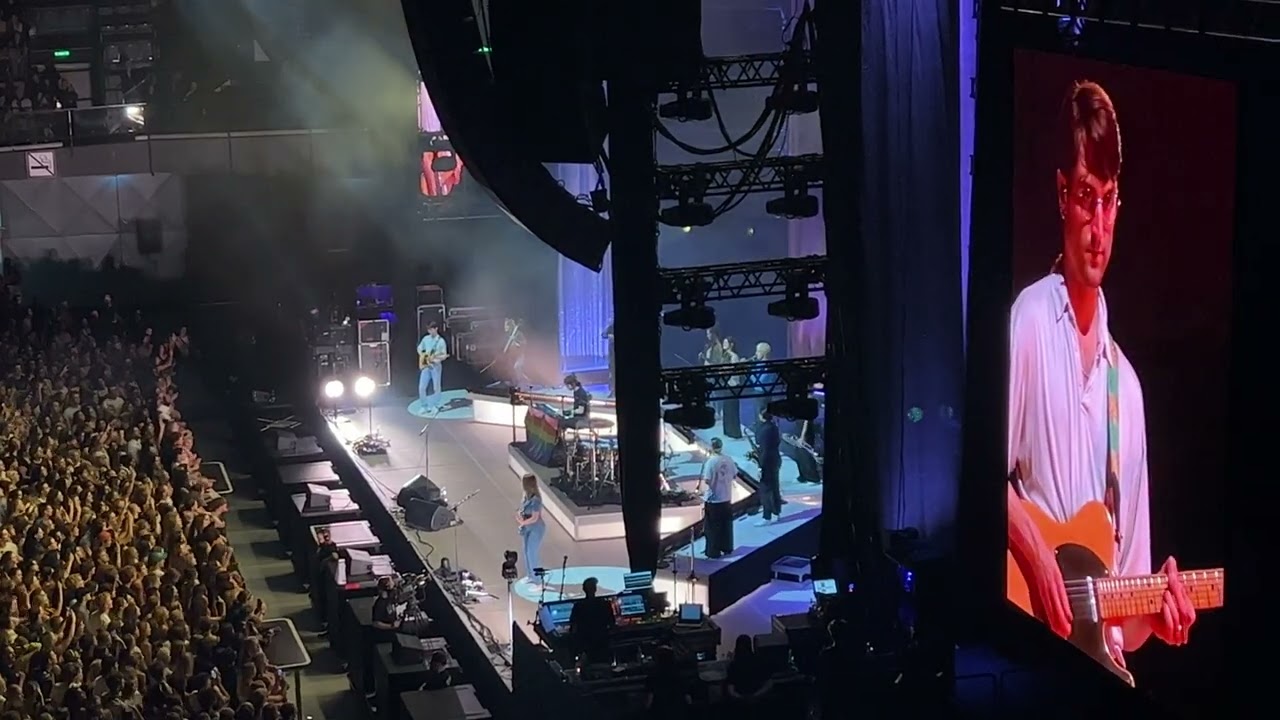 AnnenMayKantereit - Oft gefragt - live in der Wiener Stadthalle am 31.08.2023