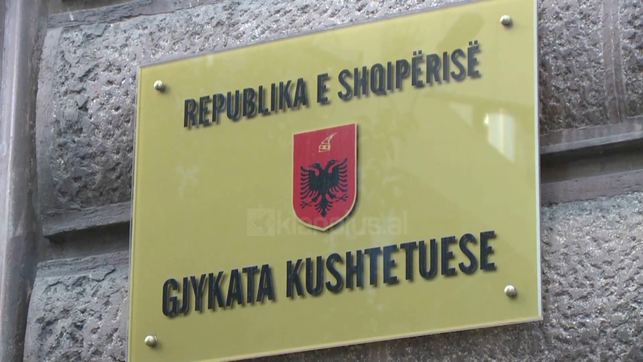Iken edhe Gani Dizdari, Kushtetuesja mbetet me vetem nje anetar