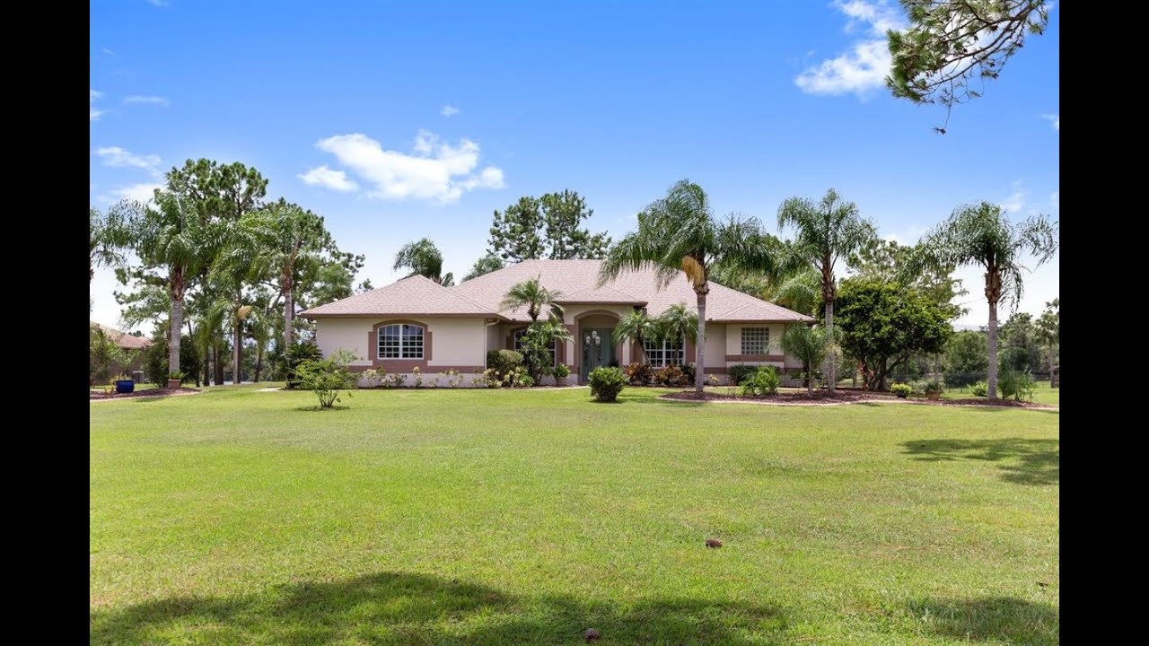 20626 Newby Street, Orlando Florida - ORLANDO LAKEFRONT HOME FOR SALE