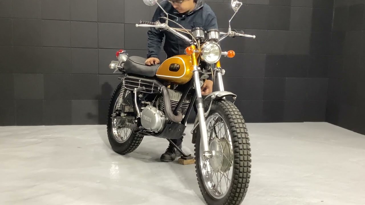 DT1　オフロードトレールの歴史の始まりとも言えるヤマハの名車！その魅力は健在です！！【エンジン始動動画】