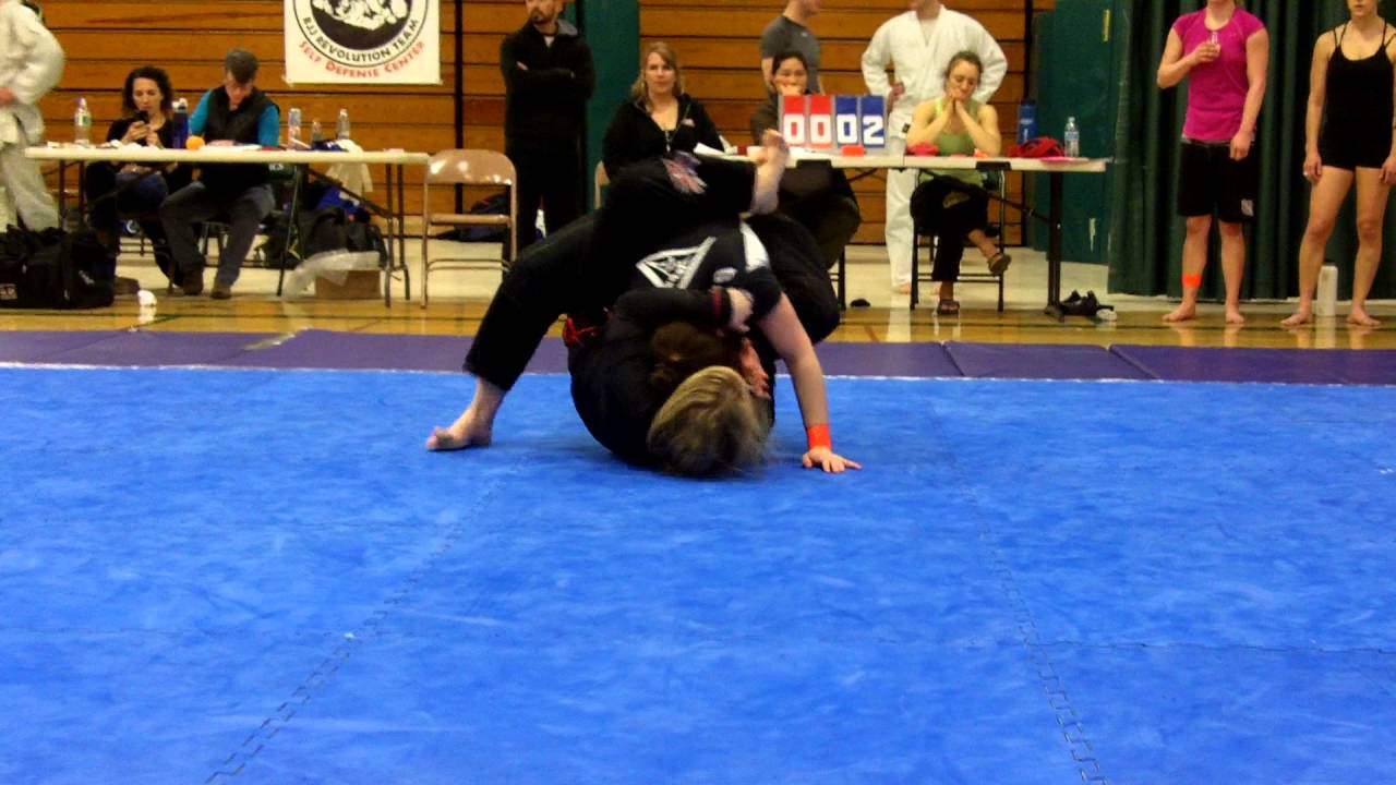 2016 BJJ fight (I get chokedout)