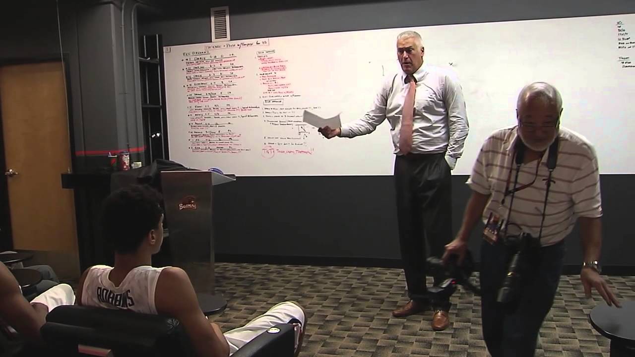 Wayne Tinkle gets game ball after first win over Rice