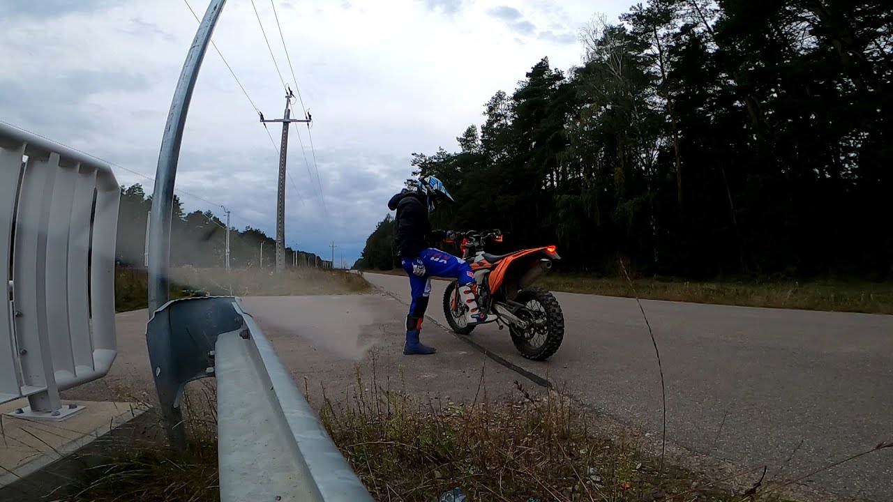 KTM EXC-F 350 ile to poleci vmax? k&oacute;łko na torze i skoki 15m | Najlepszy motocykl jakim jeździłem