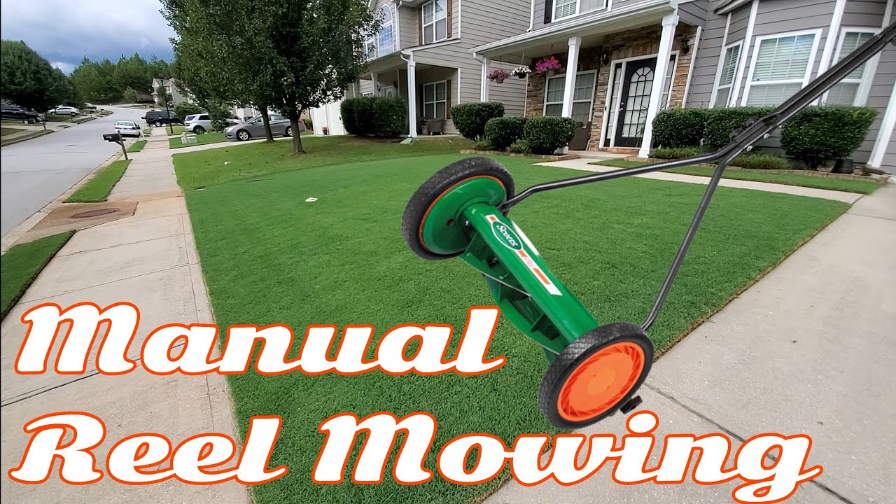 Manual Reel Mowing - Scott's Elite 16