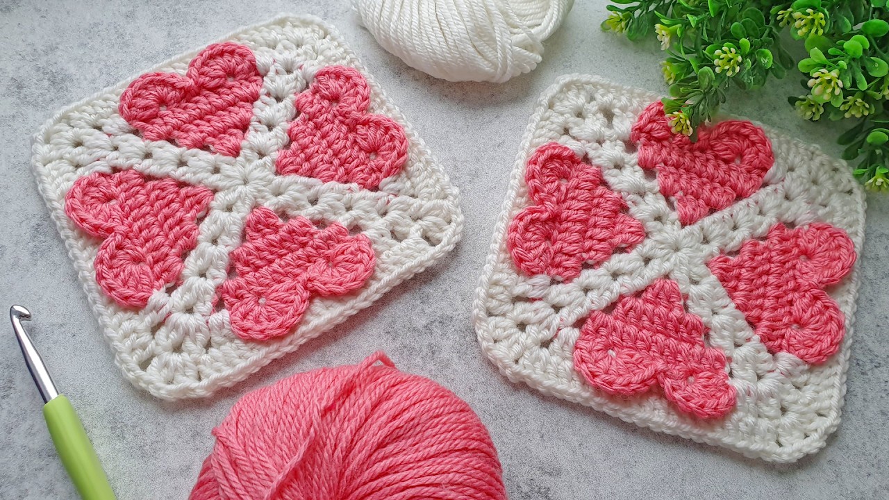 My love! The most amazing crochet square. Crochet.