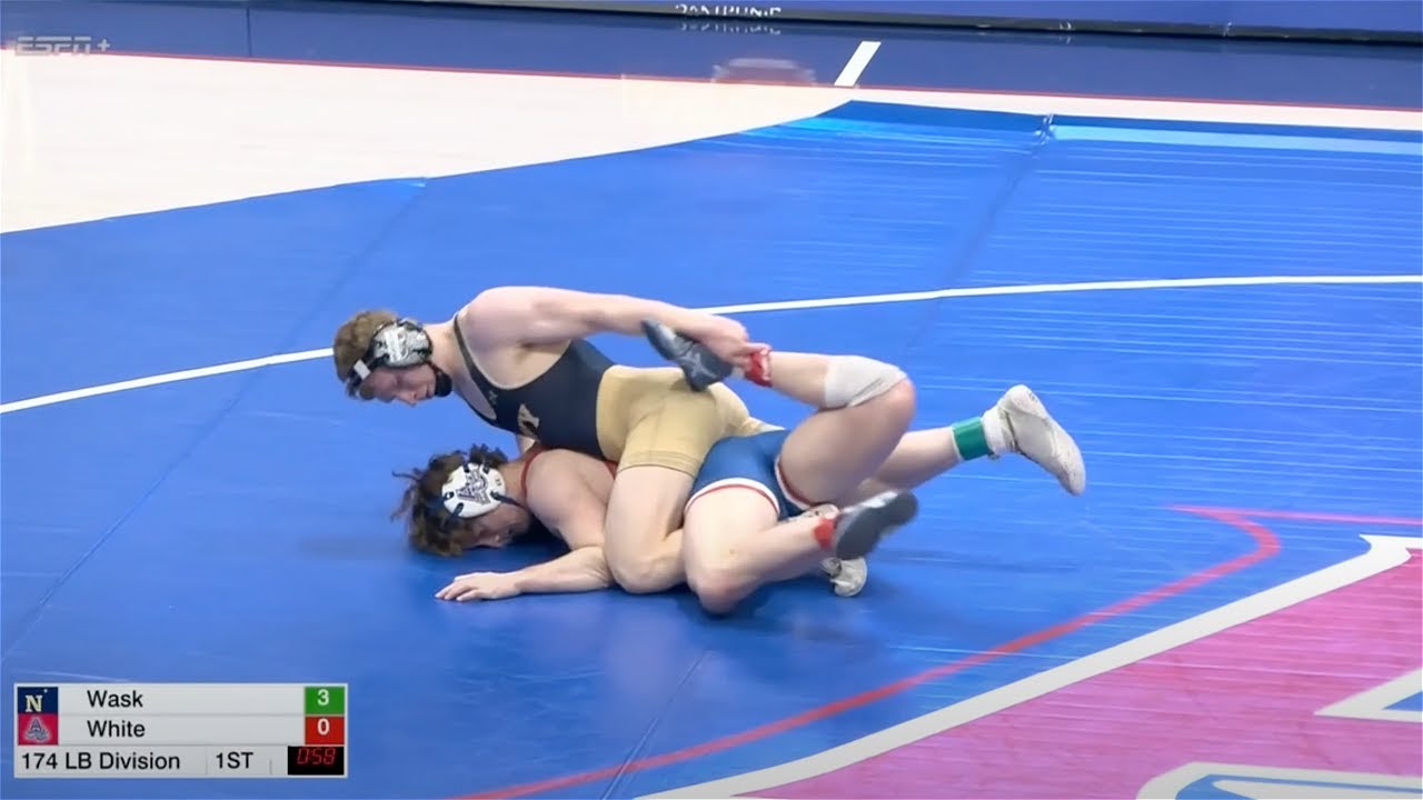 174lbs Danny Wask (Navy) vs Lucas White (American)