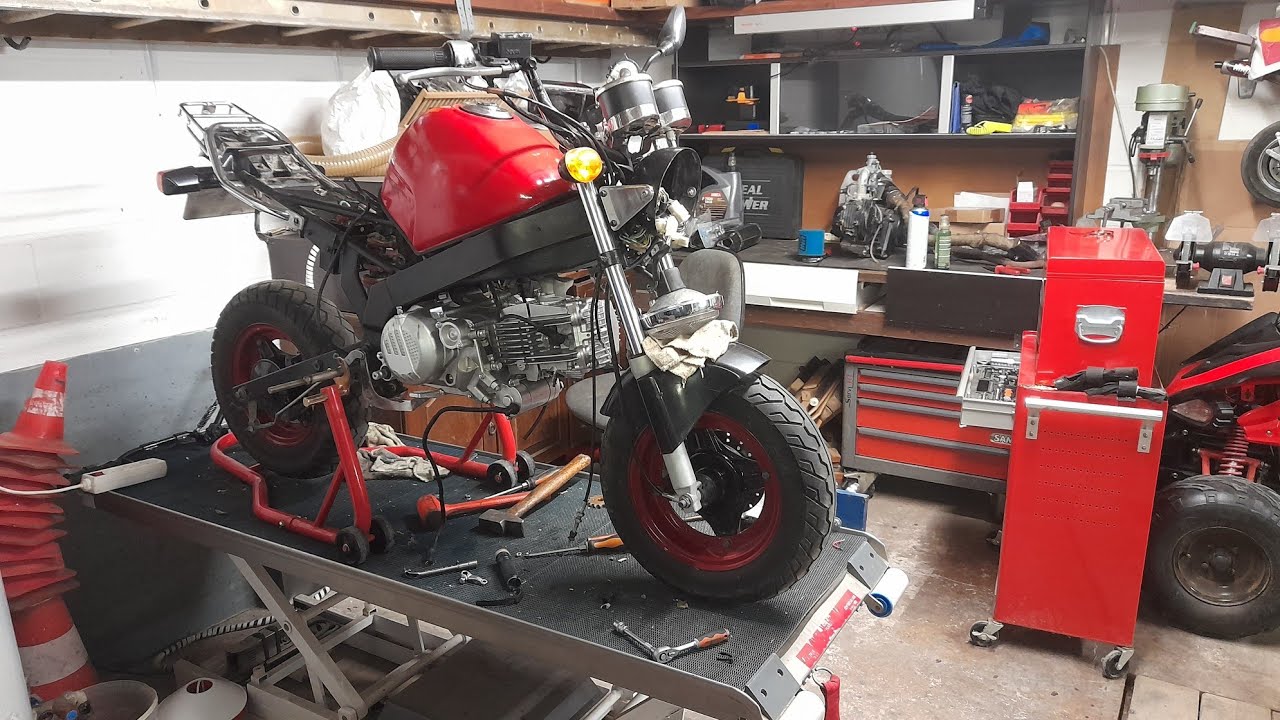 Projet Pbr 190cc 🚀 Installation du moteur dans le cadre 🔩🔧