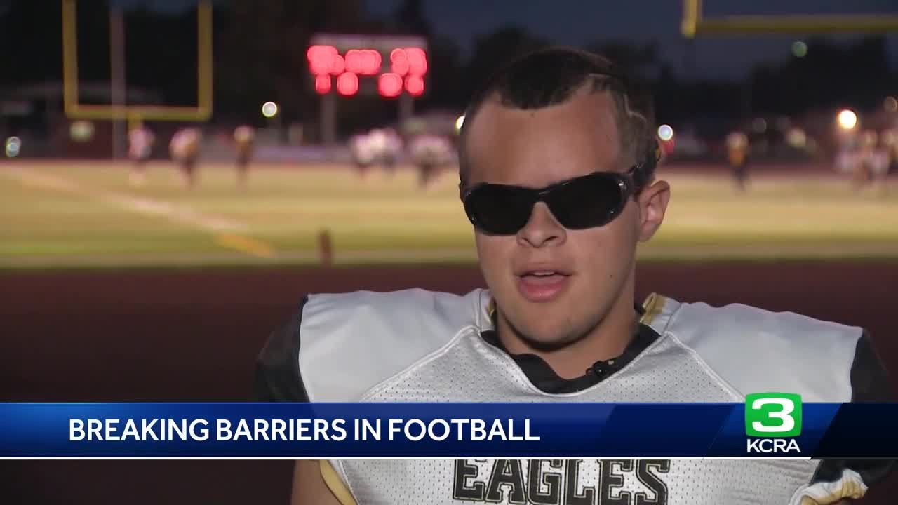 'I can't see the players': Blind Modesto High School football player breaks barriers