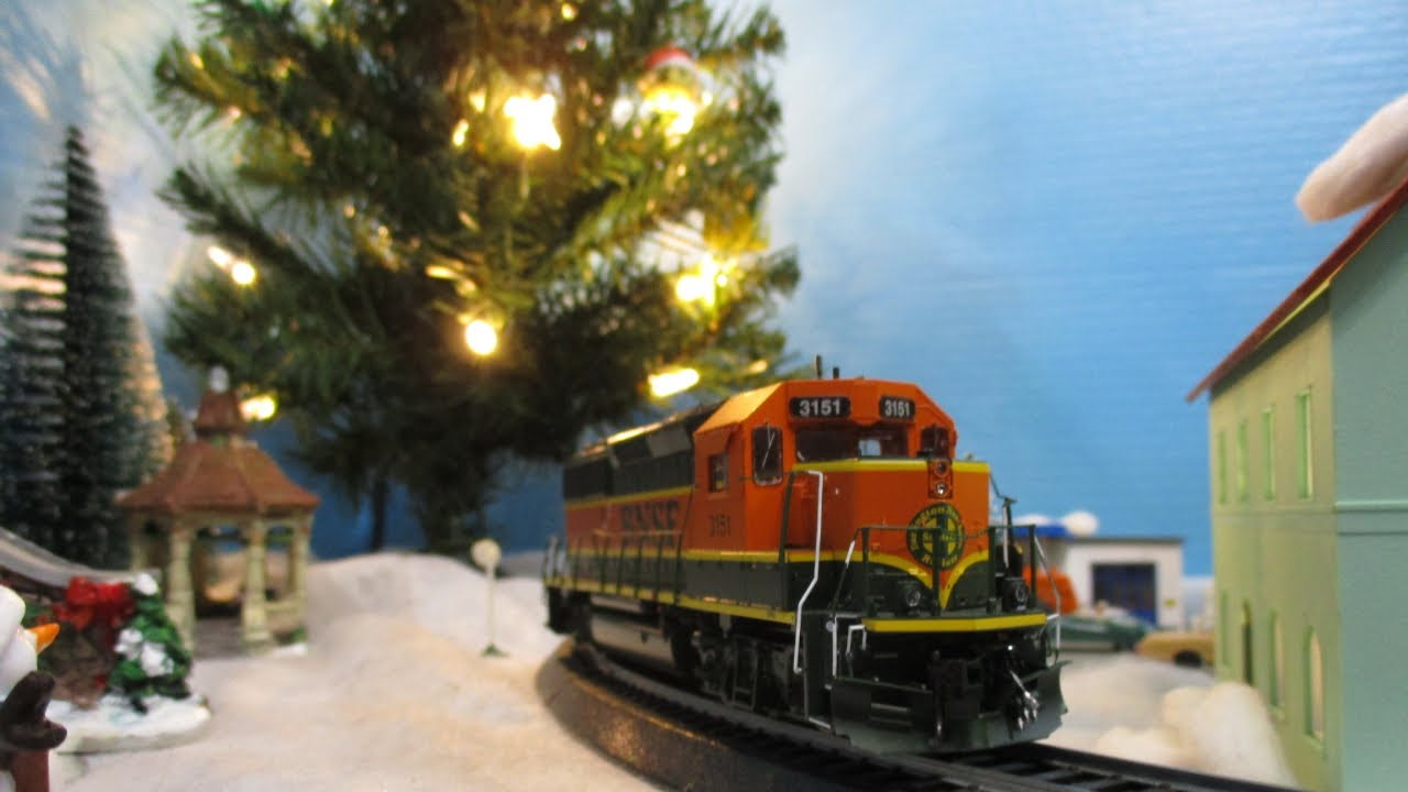 MrBNSFtrain's Christmas Trains 2025