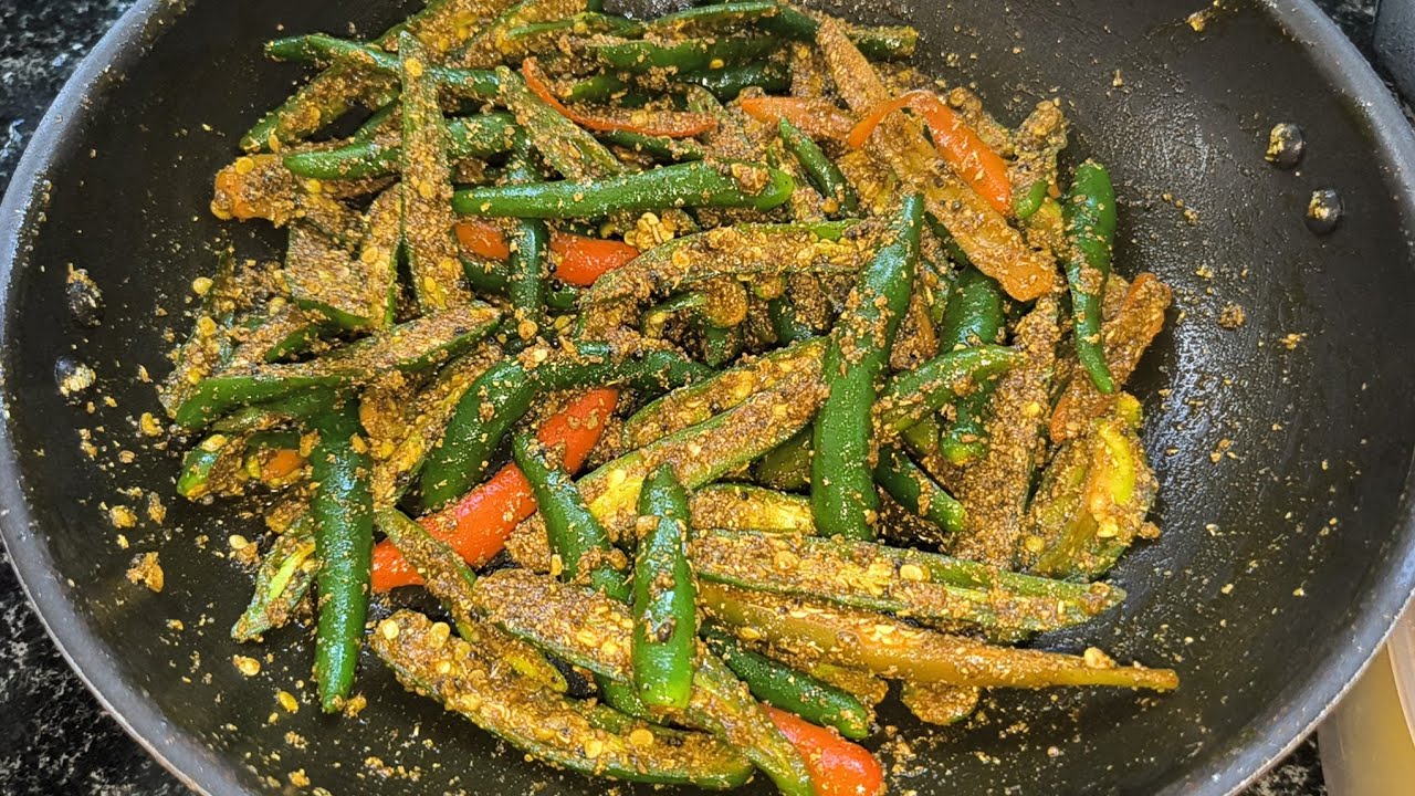 5 मिनट में हरी मिर्च का टेस्टी अचार 🌶️ | बिना धूप झटपट अचार रेसिपी 😋 