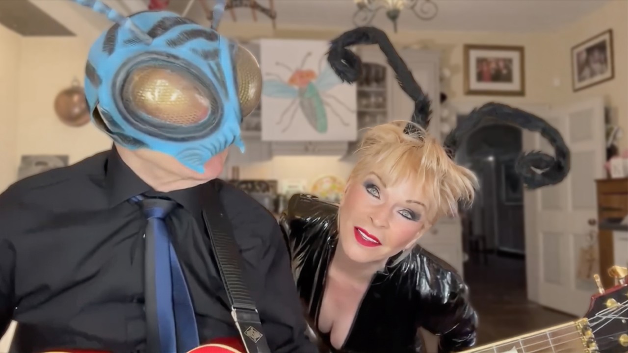 Toyah & Robert's Sunday Lunch - I Am the Fly