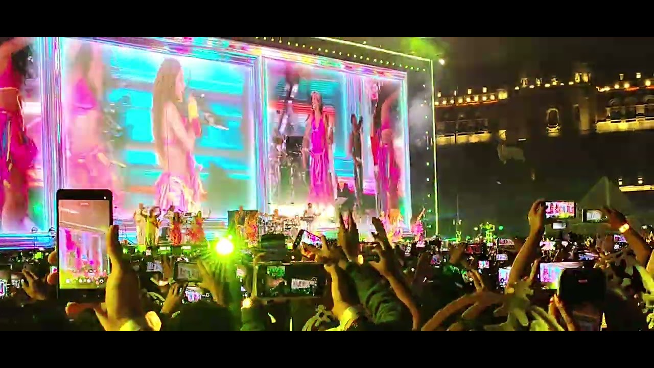 Waka Waka-Shakira Zócalo CDMX.