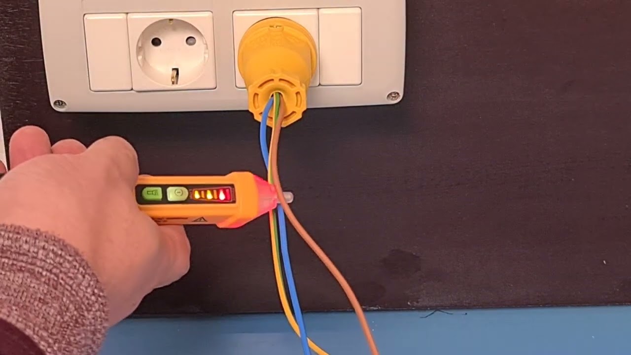 Tester Tensiune Non-Contact.Pancontrol VS Fluke.